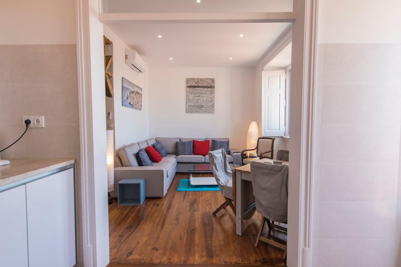 Lovelystay - Comfortable Apartment With River Views Lisbon Exterior photo