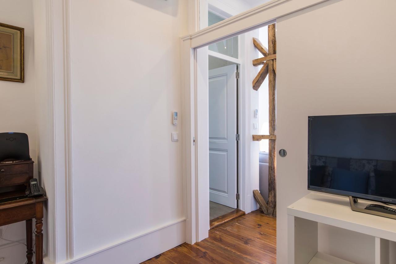 Lovelystay - Comfortable Apartment With River Views Lisbon Exterior photo